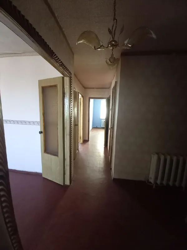 Продам 3-х ком. Квартиру 64 кв. М. 4/4. Автономное отопления, счетчики на воду и газ, хорошие место расположения школа, садик и остоновка все рядом в станично-луганском районе, кондрашевская - новая. За лентой не слежу. Телефон +7959 14 64 386. - фотография - 7