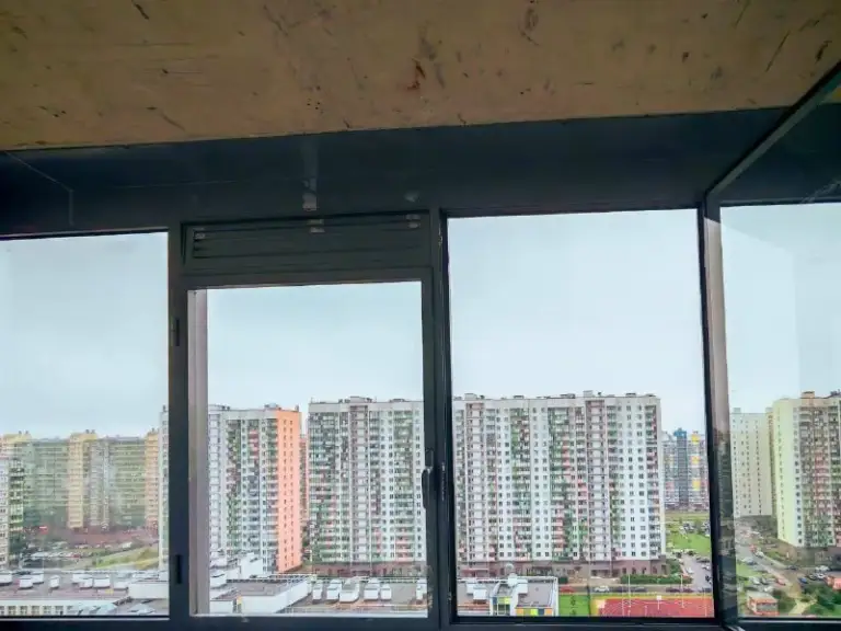 Студия🏙️
М. Девяткино🚇

Сдам студию в мурино (всеволожский район, рядом с метро «девяткино»)

📍Адрес: воронцовский бульвар, 16/2.

15 Этаж, окна выходят на школу.

Основные параметры:
• Площадь: 24 м²;
• Этаж: 15;
• Ремонт: косметический
• Мебель/техника: диван раскладной, шкаф, холодильник, стиральная машина, тумба, стол, стулья;
• Санузел: совмещённый

💌Telegram: @chupyravladimir - фотография - 9