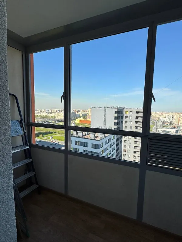 2-К квартира🏙️
М. Купчино🚇
Собственник. С 5 февраля, долгосрок. 68.9 м², 23/25 этаж.
📍Адрес: пр-кт витебский, 101к2
Много мест хранения, большие зеркала, ортопедический матрас. Большой балкон, окна выходят во двор и на витебский (тихо). Большой холодильник, тв, стиралка, бойлер!, духовка, плита.
💳Цена: 62.000₽/месяц. Залог: 62.000₽. Коммуналка ~5.000₽.
Реалъ, вв, лента, пекарни, все пвз. Трц балкания (5 минут), дунайский (7 минут). Дом под охраной.
💌Telegram: @chuchudina - фотография - 9