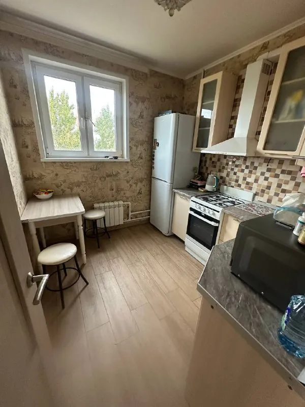 Комната, 18 м²
М покровское

• 15 Мин на транспорте
• 2-Комнатная квартира
• 8 Этаж из 10
• Ул медынская 1 к1, на карте

22 500 ₽/Мес, без комиссии
Большой гайд по аренде

Холодильник • стиральная машина • интернет • мебель • лифт • мусоропровод • посудомойка • кондиционер • с животными • с детьми • телевизор • консьерж

Район бирюлёво западное
Чистота 3.52 транспорт 3.03
Парки и скверы 3.50

Собственник. Сдам 1 девушке комнату от 11 месяцев. Готова к заселению. От собственника 22500+счетчики (+-2000) интернет 360 + залог за первый месяц 22500. У дома автобусные остановки и станция электричек бирюлево товарная. Едут до нагатинской, варшавской, павелецкой во второй комнате живут две девушки. От тебя своевременная оплата, соблюдение графика уборки. © предоплату до просмотра просят только мошенники!

Имя ф, написать
Уровень доверия низкий ⚠️
Выложить квартиру бесплатно - фотография - 4