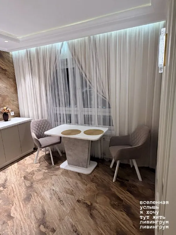 1-Комн квартира, 35 м²
М аннино

• 10 Мин на транспорте
• 20 Этаж из 25
• Щербинка, ул грина 1 к8, на карте

55 000 ₽/Мес, без комиссии
Больше квартир и комнат

Холодильник • стиральная машина • интернет • мебель • телевизор • лифт • посудомойка • кондиционер • с животными • с детьми • мусоропровод • консьерж

Район северное бутово
Чистота 4.79 транспорт 4.88
Парки и скверы 5.00

Аренда. Собственник. Уютная квартира с дизайнерским ремонтом в жк южная битца. В наличии вся необходимая техника, бытовые приборы и кухонные принадлежности. Из окна красивый вид на двор и лес. В подъезде и лифтах работает видео наблюдение. Дом класса "комфорт+" с закрытым двором без машин и подземным паркингом. В колясочной можно хранить велосипед.

Эрнест, написать
Уровень доверия средний 🆗
Выложить квартиру бесплатно - фотография - 8