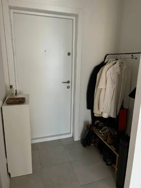 1-Комн квартира, 38 м²
М крылатское

• 10 Мин на транспорте
• 10 Этаж из 25
• Г москва, кв-л 100, д 1 к 3, на карте

50 000 ₽/Мес, без комиссии
Большой гайд по аренде

Холодильник • стиральная машина • интернет • мебель • посудомойка • лифт • кондиционер • с животными • с детьми • телевизор • мусоропровод • консьерж

Субаренда. Сдается на месяц с 13 февраля ( продление по договоренности на пару дней ) дата плавающая можем договориться на ваши даты ближайшие к моим развитая инфраструктура дополнительно в квартире есть интернет, утюг, отпариватель, посудомоечная машина. В стоимость уже включены ку без комиссии и залога

Elizaveta, написать
Уровень доверия средний 🆗
Выложить квартиру бесплатно - фотография - 7