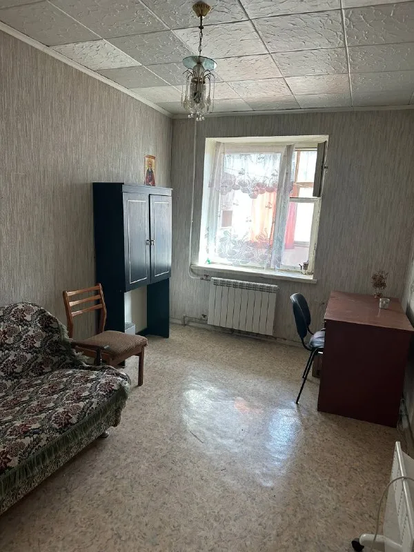 Продам 4 комн кв, 90 м, левченко 8 а ( милицейский дом) 2/9 дома, дом кирпичный, два балкона в 50 м школа, рядом супермаркет, стоянка. 6 млн 500 тыс рублей. + 7959 516 95 35 - фотография - 9