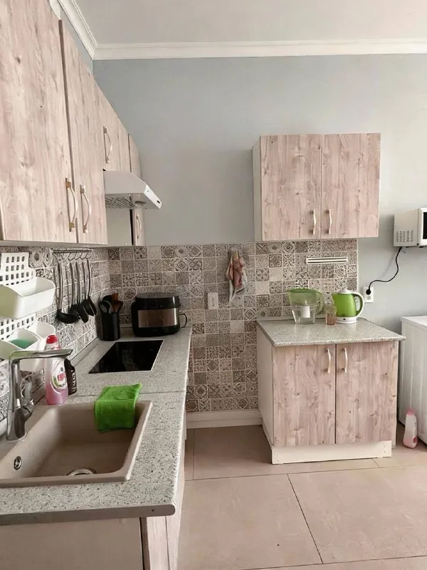 1-К квартира🏙
М. Строгино3️⃣

Сдаю 1-к квартиру, 38 м².

📍Адрес: ул. Липовой рощи, метро строгино, 25 минут пешком.

12 Этаж.

💳Цена: 56.000₽ + счетчики, интернет.  Залог 40.000₽.

Без животных.

💌Контакт: +7-916-626-76-59 - фотография - 2