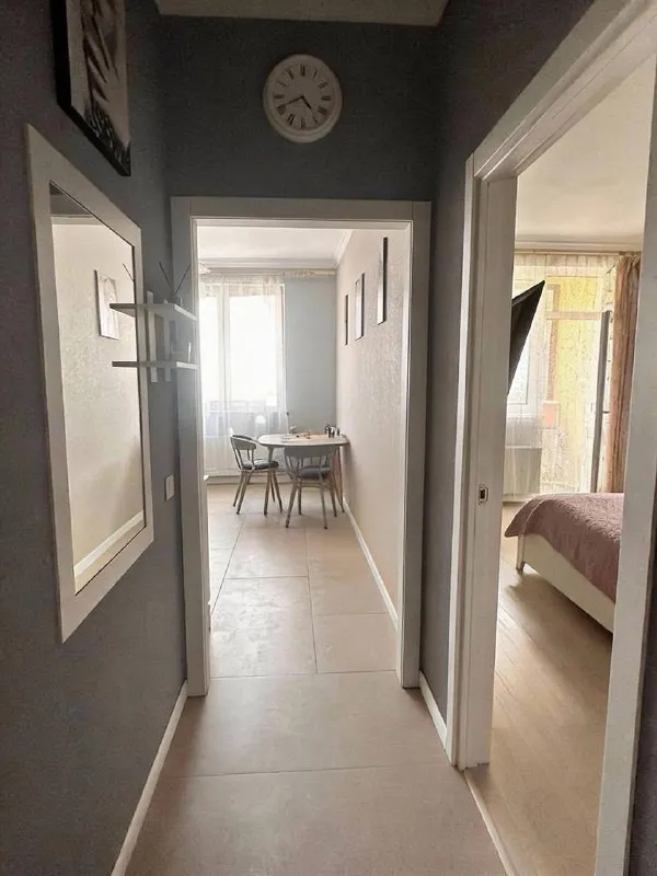 1-К квартира🏙
М. Строгино3️⃣

Сдаю 1-к квартиру, 38 м².

📍Адрес: ул. Липовой рощи, метро строгино, 25 минут пешком.

12 Этаж.

💳Цена: 56.000₽ + счетчики, интернет.  Залог 40.000₽.

Без животных.

💌Контакт: +7-916-626-76-59 - фотография - 3