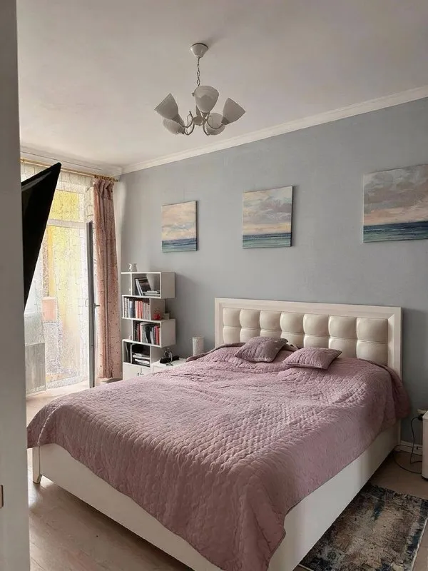 1-К квартира🏙
М. Строгино3️⃣

Сдаю 1-к квартиру, 38 м².

📍Адрес: ул. Липовой рощи, метро строгино, 25 минут пешком.

12 Этаж.

💳Цена: 56.000₽ + счетчики, интернет.  Залог 40.000₽.

Без животных.

💌Контакт: +7-916-626-76-59 - фотография - 4