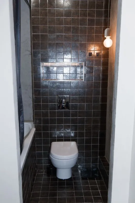 Сдам на длительный срок уютную студию в мурино от собственника. 20,5 м². Петровский бульвар 12 к2. Расположена на 14 этаже.

В квартире отличная планировка, которая экономит пространство. Во дворе бесплатная парковка, магазины в шаговой доступности.
Остановка общественного транспорта в 2-х минутах. До метро ⭕️девяткино - 15 минут.

В квартире для вашего удобства есть :
🔸Холодильник
🔸Свч
🔸Полный комплект посуды
🔸Обеденная зона
🔸Стиральная машина с сушкой
🔸Просторная лоджия
🔸Встроенные шкафы
🔸Чайник
🔸Индукционная плита
🔸Сушилка для белья

Аренда : 25.000 + ку (примерно 3 тыс. - летом, зимой -  4,5 тыс. ) + интернет.
Залог 100%, можно поделить на 2 месяца.
Можно с животными.

Контакты :
+79312723700 - Евгений.

Контакты:.

Уютное гнездышко – поиск жилья, жильцов и соседей без посредников - фотография - 7