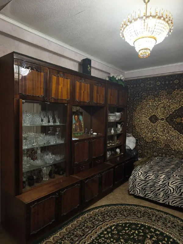 Продам 2-х комнатную квартиру, квартал ватутина, 2/5 эт. Дома, кирпич, автономное отопление, м/ пл. ,окна, квартира теплая, сухая, всё остаётся.
Цена 4 млн 250.
Т. +79595010928) телеграмм - фотография - 4