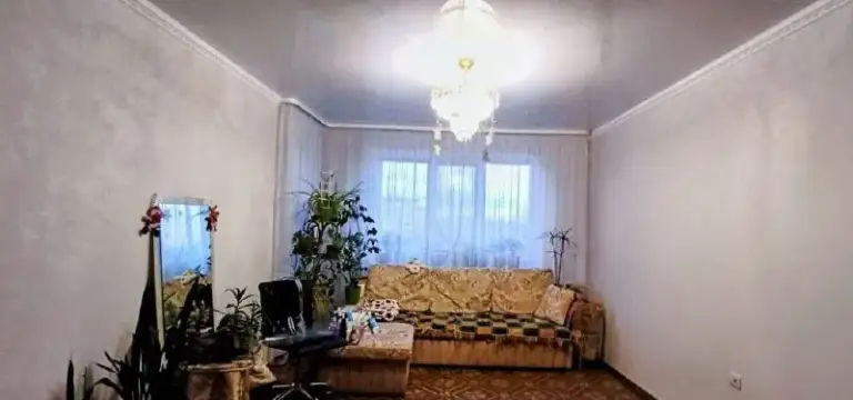 Продам 3-комнатную квартиру в луганске кв. Гагарина
Площадь: 74 м²
Этаж: 8 из 9
Два балкона
Рядом школа и детский сад
Цена: 5 900 000 ₽
📞 Телефон: +7 959 158-32-48 - фотография - 1