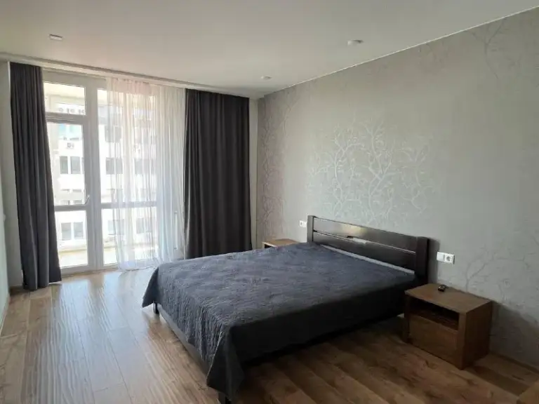 2-Комн квартира, 70 м²
М некрасовка

• 5 Мин пешком
• 17 Этаж из 24
• Ул вертолётчиков 2 к1, на карте

65 000 ₽/Мес, без комиссии
Большой гайд по аренде

Холодильник • стиральная машина • интернет • мебель • посудомойка • кондиционер • с детьми • телевизор • лифт • с животными • мусоропровод • консьерж

Район некрасовка
Чистота 3.89 транспорт 3.65
Парки и скверы 3.33

Собственник. Квартира после ремонта, вся мебель и техника новая удобная локация, рядом есть все необходимое окна выходят на две стороны, квартира просторная, светлая и очень уютная! © предоплату до просмотра просят только мошенники!

Егор, написать
Уровень доверия низкий ⚠️
Выложить квартиру бесплатно - фотография - 7