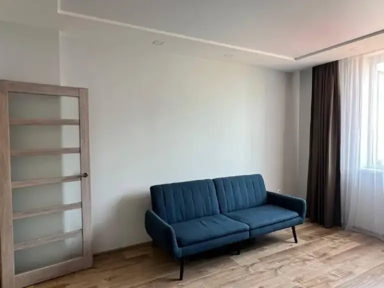 2-Комн квартира, 70 м²
М некрасовка

• 5 Мин пешком
• 17 Этаж из 24
• Ул вертолётчиков 2 к1, на карте

65 000 ₽/Мес, без комиссии
Большой гайд по аренде

Холодильник • стиральная машина • интернет • мебель • посудомойка • кондиционер • с детьми • телевизор • лифт • с животными • мусоропровод • консьерж

Район некрасовка
Чистота 3.89 транспорт 3.65
Парки и скверы 3.33

Собственник. Квартира после ремонта, вся мебель и техника новая удобная локация, рядом есть все необходимое окна выходят на две стороны, квартира просторная, светлая и очень уютная! © предоплату до просмотра просят только мошенники!

Егор, написать
Уровень доверия низкий ⚠️
Выложить квартиру бесплатно - фотография - 8