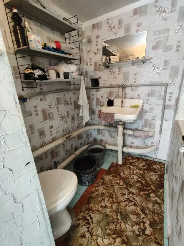 Продам дом в г луганск 64м², ул.2-я свердлова (район чапаева)дом в жилом состоянии, ухоженный без технических дефектов.
В доме 4комнаты, санузел, кухня. Участок приватизирован 4 сотки. На участке хоз постройки, летняя кухня.
Удобные подъездные пути. Документы готовы цена 4,5 млн.
+79591083015,+79888948506 - фотография - 9