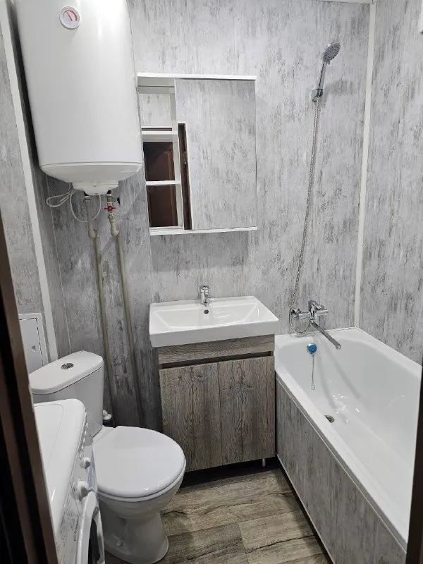 Продам 1-к. Квартира,
4/5-Эт. ,34 кв. М
Квартал сазонова д3.
Все новое. Можно заходить и жить. Хороший спокойный район. Дом кооперативный панельный. Прописанных нет. Собственник.
Цена 4 200 000 руб.
Тел. +7-959-265-82-94 - фотография - 5