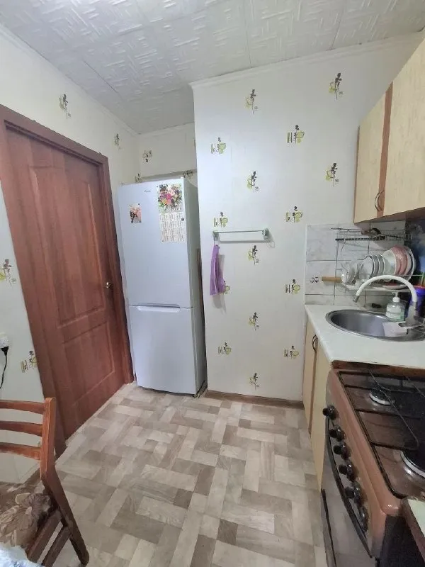 Продам 1-комн квартиру
Кв. Восточный, г. Луганск
2/5 Эт. , 25 кв. М общ. Пл
Дом кирпичный, кооперативный
Подъезд чистый, без сторонних запахов
Квартира теплая, уютная
Заходи и живи
Вода круглосуточно
Всю зиму горячая вода
Бойлером пользуемся только летом
Документы готовы
Цена 2,9 млн. Руб
+7959-216-43-31
+7959-505-37-17
Елена - фотография - 4