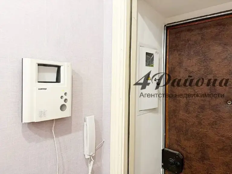 🍀Продам квартиру 1 комн. Кв. 50 лет октября
📌Этаж 2 из 5
Площадь 33 кв. М.
Дом кирпичный, не угловая. Квартира утеплена. Перепланировка узаконена.
📌Был выполнен качественный ремонт, замена проводки, всех коммуникаций, балкон застеклен, ремонт. Мебель, бытовая техника.
📌Тихий двор, в шаговой доступности садик, школа, остановка, фитнес, рынок. Развитая инфраструктура и зеленый двор, свежий воздух.
Отличный вариант для проживания и сдачи в аренду, без вложений.
Ц. 🎁 3 900 000 руб.
📞 +79591448144📞 - фотография - 8