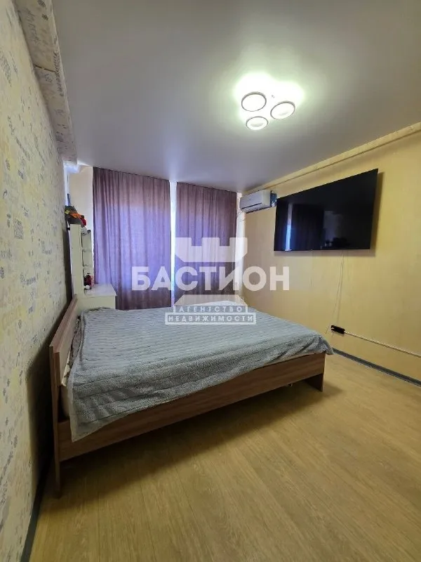 Луганск, продам 2кк на кв. Комарова, 5/5, жовтневый район, площадью 44,9 кв. М. Квартира с хорошим ремонтом. Комнаты изолированные. Санузел совместный. Окна пластиковые. Балкон застеклен. Мебель остается частично.
Развитая инфраструктура района включает в себя транспорт, школы, детские сады, магазины, супермаркеты, аптеки.
Успейте купить отличную квартиру по отличной цене!
4.8Млн
+7-959-991-27-94 - фотография - 3