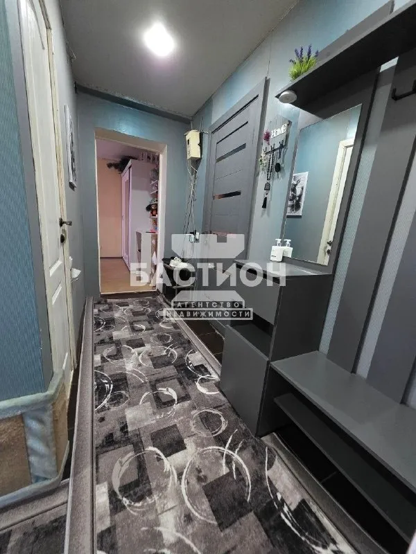 Луганск, продам 2кк на кв. Комарова, 5/5, жовтневый район, площадью 44,9 кв. М. Квартира с хорошим ремонтом. Комнаты изолированные. Санузел совместный. Окна пластиковые. Балкон застеклен. Мебель остается частично.
Развитая инфраструктура района включает в себя транспорт, школы, детские сады, магазины, супермаркеты, аптеки.
Успейте купить отличную квартиру по отличной цене!
4.8Млн
+7-959-991-27-94 - фотография - 4