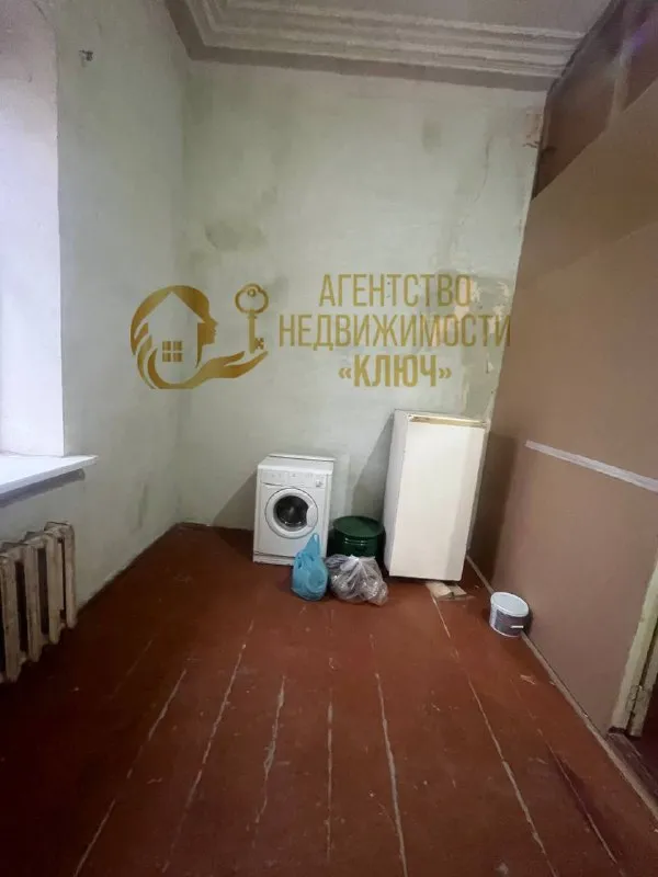 ⚡️ Продажа: 2-к квартира в р-не 7-й больницы
📍 Луганск, уч. Цупова, 20
🔹 Цена: 2 900 000 ₽
🔹 Этаж: 2/2
🔹 Площадь: 55 кв. М
🔹 Отопление: центральное
🔹 Потолки: 4 метра!
🔹Газовая колонка
✅ Особенности:
• Комнаты раздельные.
• Все коммуникации новые (трубы, канализация).
• Мп окна, квартира теплая.
• Состояние — под ремонт.
• Отличный двор и транспортная доступность.
📞 Контакт: +7 959 149 84 15 екатерина - фотография - 6