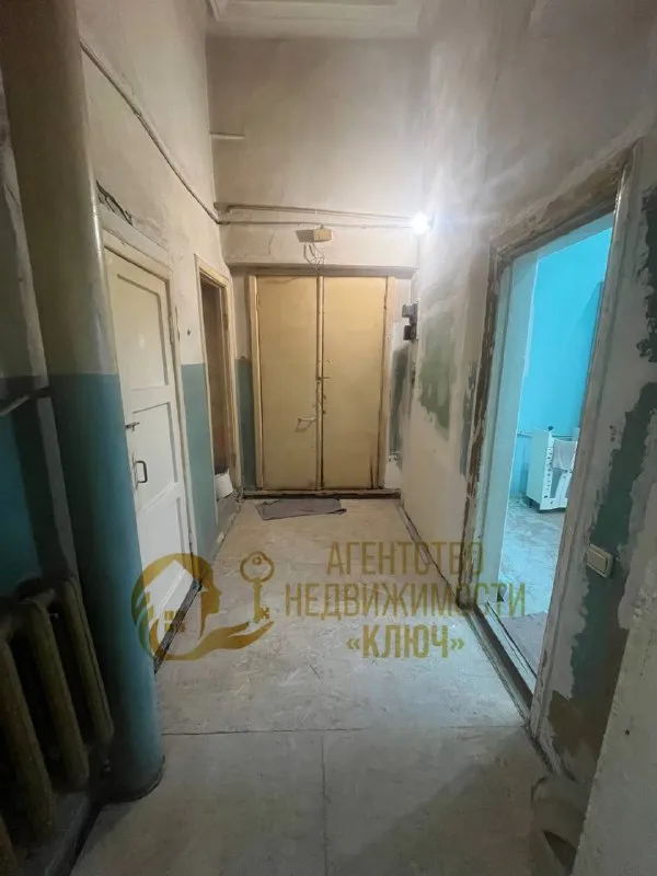 ⚡️ Продажа: 2-к квартира в р-не 7-й больницы
📍 Луганск, уч. Цупова, 20
🔹 Цена: 2 900 000 ₽
🔹 Этаж: 2/2
🔹 Площадь: 55 кв. М
🔹 Отопление: центральное
🔹 Потолки: 4 метра!
🔹Газовая колонка
✅ Особенности:
• Комнаты раздельные.
• Все коммуникации новые (трубы, канализация).
• Мп окна, квартира теплая.
• Состояние — под ремонт.
• Отличный двор и транспортная доступность.
📞 Контакт: +7 959 149 84 15 екатерина - фотография - 7