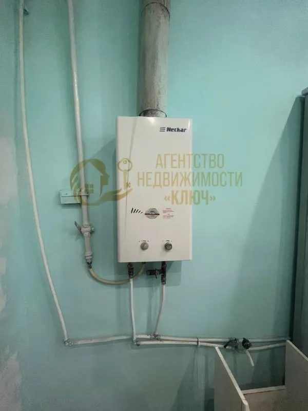 ⚡️ Продажа: 2-к квартира в р-не 7-й больницы
📍 Луганск, уч. Цупова, 20
🔹 Цена: 2 900 000 ₽
🔹 Этаж: 2/2
🔹 Площадь: 55 кв. М
🔹 Отопление: центральное
🔹 Потолки: 4 метра!
🔹Газовая колонка
✅ Особенности:
• Комнаты раздельные.
• Все коммуникации новые (трубы, канализация).
• Мп окна, квартира теплая.
• Состояние — под ремонт.
• Отличный двор и транспортная доступность.
📞 Контакт: +7 959 149 84 15 екатерина - фотография - 8