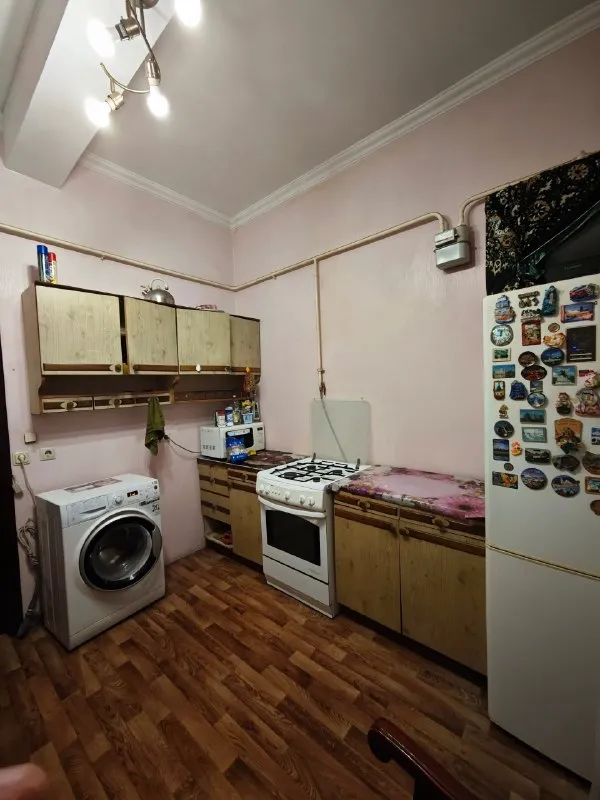 Ищу соседку в отдельную комнату в коммунальной квартире. Без вредных привычек. Расположена в 15 мин ходьбы от м. Ломоносовская. Оплата фиксированная 15000 в месяц, договор аренды. Писать в лс.
👤 Ссылка на автора поста в vk
Уютное гнездышко – поиск жилья, жильцов и соседей без посредников - фотография - 2
