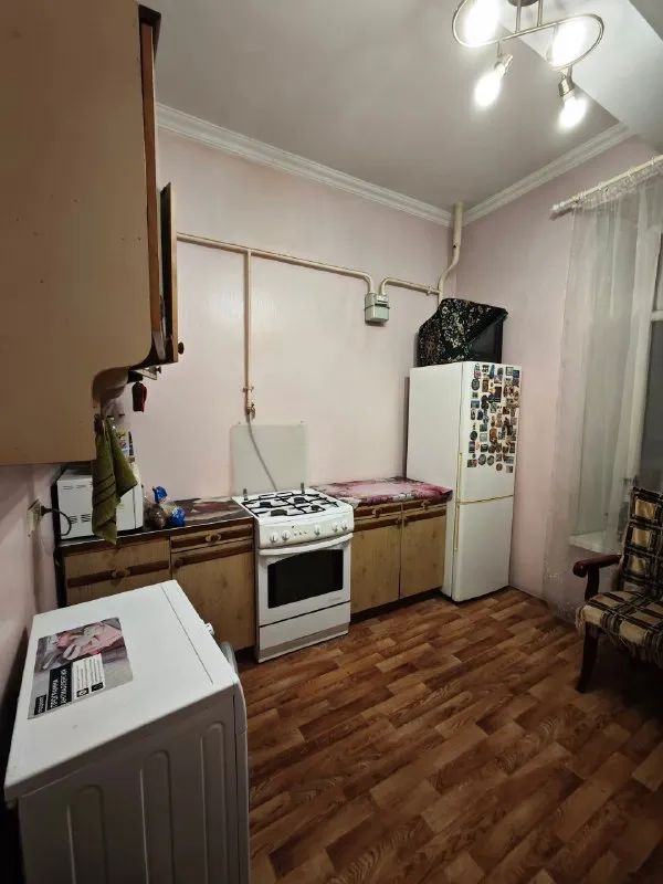 Ищу соседку в отдельную комнату в коммунальной квартире. Без вредных привычек. Расположена в 15 мин ходьбы от м. Ломоносовская. Оплата фиксированная 15000 в месяц, договор аренды. Писать в лс.
👤 Ссылка на автора поста в vk
Уютное гнездышко – поиск жилья, жильцов и соседей без посредников - фотография - 3