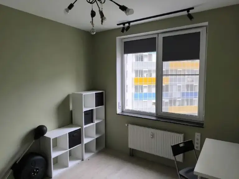 Стоимость 39.000₽ в месяц + 39.000₽ залог!
Сдаю свою 2-х комнатную квартиру в кудрово, столичная 11к3. Раньше не сдавалась! В квартире не доделан ремонт в су и коридоре(можно решить в перспективе, обсуждаемо), также на какое-то время на балконе останутся мои вещи! Есть мебель, тв, стиральная машина, электроплита. Можно с детьми, животные обсуждаются. Сдам не всем, напишите о себе мне в тг!

Контакты: @engineering_solid

Уютное гнездышко – поиск жилья, жильцов и соседей без посредников - фотография - 6