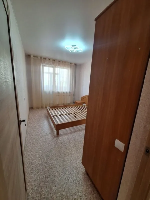 Продаётся 3-ёх комнатная квартира, луганск артёмовский р-н, кв. Мирный, д. 8.
4/9 Панельного дома
69 Кв. М.
Сделан качественный ремонт.
М/п окна, включая балкон и лоджию.
Всё необходимое для проживания есть (мебель, техника).
Тихий (тупиковый) двор. Хорошее местоположение, вся инфраструктура в пешей доступности.
Долгов и прописанных нет, документы к сделке готовы.
Тел.
+79591218831
+79591218830 - фотография - 4