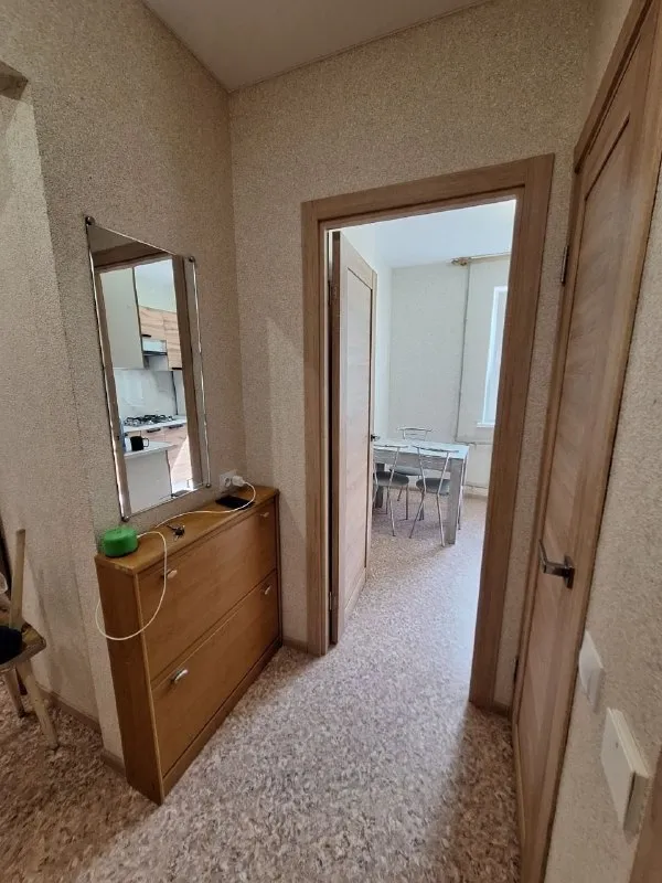 Продаётся 3-ёх комнатная квартира, луганск артёмовский р-н, кв. Мирный, д. 8.
4/9 Панельного дома
69 Кв. М.
Сделан качественный ремонт.
М/п окна, включая балкон и лоджию.
Всё необходимое для проживания есть (мебель, техника).
Тихий (тупиковый) двор. Хорошее местоположение, вся инфраструктура в пешей доступности.
Долгов и прописанных нет, документы к сделке готовы.
Тел.
+79591218831
+79591218830 - фотография - 5