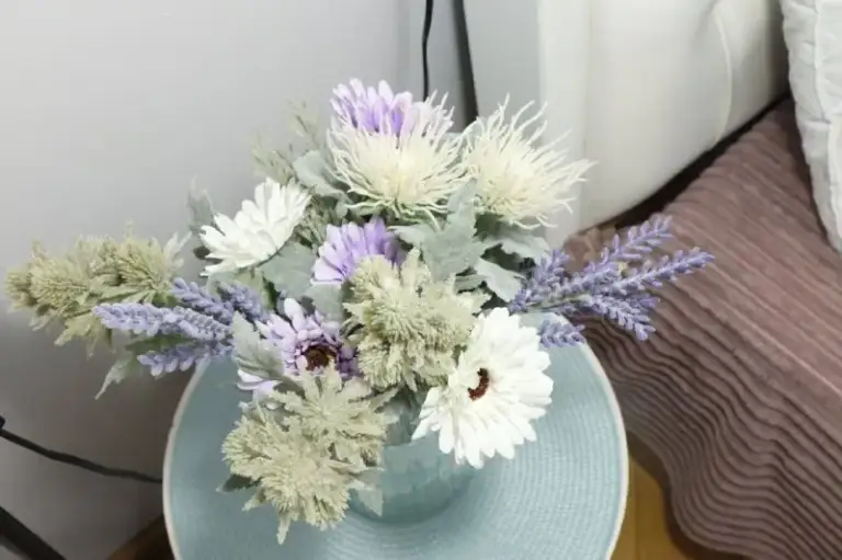 Комната 💜
М. Вднх6️⃣

Стильная свежая комната
М. Алексеевская / м. Вднх

Жк маломосковский, 2006 г. П. , ухоженный двор, чистейший подъезд, консьерж, парковка

В просторной трёхкомнатной квартире
Комната закрывается на ключ.
Кровать
Рабочий стол
Большая кухня-гостиная 14 м²
   
Престижный зеленый район,  
Пешком м. Алексеевская и м. Вднх, жд. Ст маленковская, инфраструктура супер, рестораны, кафе, магазины, фитнес, бассейны, пляж, каток, сокольники, вднх.

Высокие потолки, паркет, санузел раздельный
Духовка, индукция, посудомоечная машина, свч, чайник, сушилка для белья, гладильная доска, утюг,
Полный набор посуды, шторы блэкаут, подушки, одеяла, постельное белье и полотенца
Wi-fi
Smart tv.
Сейчас свободна одна комната, в конце октября освобождается вторая.

💜Цена: 40.000₽ + ку. Депозит 1 месяц.

Длительный срок, более короткий обсуждается.

➕Контакт: +7-999-352-79-45 whatsapp, telegram, max. - фотография - 7