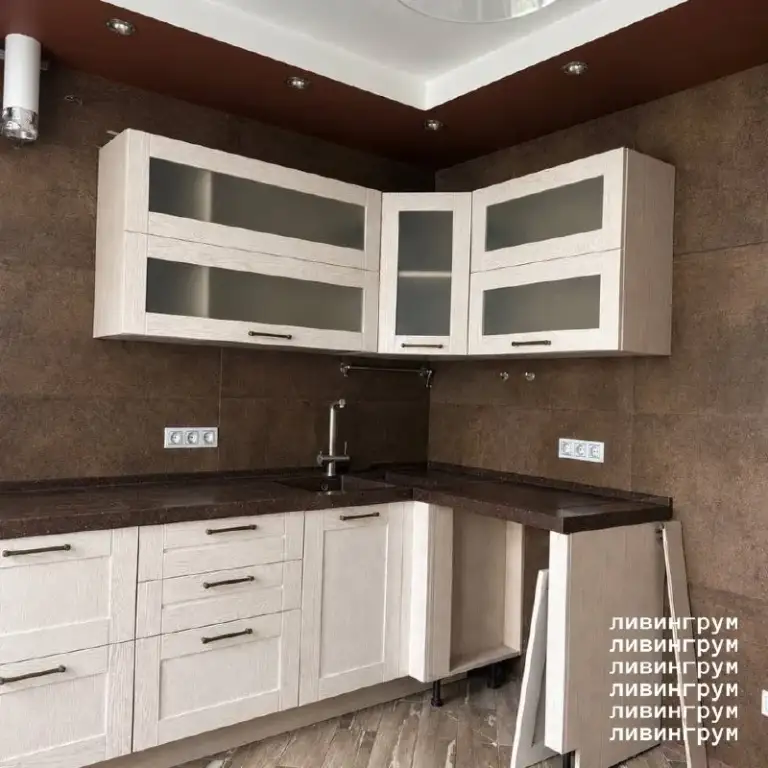 2-Комн квартира, 70.0 м²
М аннино
• 7 Мин пешком
• 6 Этаж из 25
• Город москва, ул. Варшавское шоссе 141к10
29 000 000 ₽, Без комиссии
Кондиционер • интернет • мебель • лифт
Продажа. Агент. 2-к квартира 70 м², дизайнерский лофт, 2 санузла, 10 мин до метро янгеля
Свободная продажа!
2 Взрослых собственника, в собственности более 5 лет. Квартира юридически чистая, прямые собственники, без обременений. Возможна ипотека и рассрочка.
Продам просторную современную двухкомнатную квартиру-распашонку (изолированные комнаты) в новом доме.
Адрес: москва, варшавское шоссе, 141к10
Год постройки: 2016
Этаж: 6/25 (панельный дом)
Общая площадь: 70 м²
Жилая: 37 м²
Кухня: 10,5 м²
Высота потолков: 2,65 м
До метро «улица академика янгеля» — 10 минут пешком.
Ремонт и состояние
Квартира с качественны
Контакт для связи: @nikulkseniia
Выложить квартиру бесплатно - фотография - 2