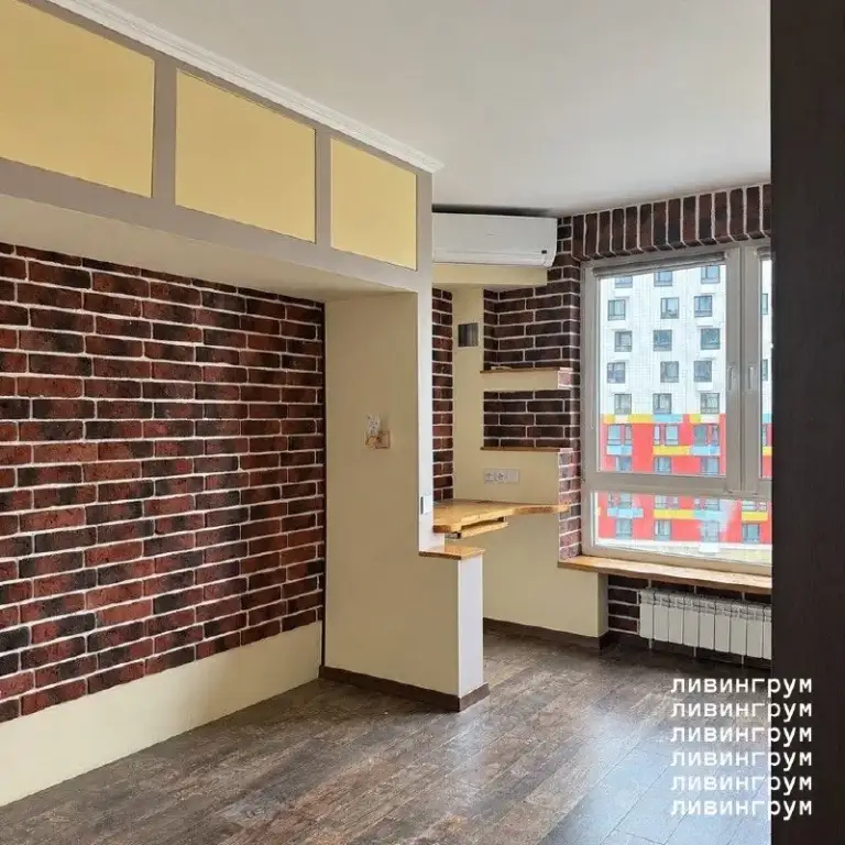 2-Комн квартира, 70.0 м²
М аннино
• 7 Мин пешком
• 6 Этаж из 25
• Город москва, ул. Варшавское шоссе 141к10
29 000 000 ₽, Без комиссии
Кондиционер • интернет • мебель • лифт
Продажа. Агент. 2-к квартира 70 м², дизайнерский лофт, 2 санузла, 10 мин до метро янгеля
Свободная продажа!
2 Взрослых собственника, в собственности более 5 лет. Квартира юридически чистая, прямые собственники, без обременений. Возможна ипотека и рассрочка.
Продам просторную современную двухкомнатную квартиру-распашонку (изолированные комнаты) в новом доме.
Адрес: москва, варшавское шоссе, 141к10
Год постройки: 2016
Этаж: 6/25 (панельный дом)
Общая площадь: 70 м²
Жилая: 37 м²
Кухня: 10,5 м²
Высота потолков: 2,65 м
До метро «улица академика янгеля» — 10 минут пешком.
Ремонт и состояние
Квартира с качественны
Контакт для связи: @nikulkseniia
Выложить квартиру бесплатно - фотография - 6